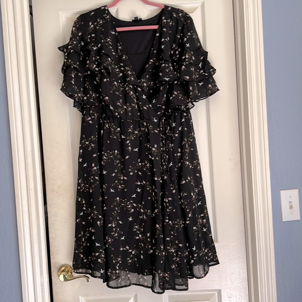 PLUS 2X Torrid Midi Tie Dress